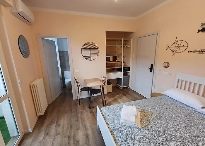 Гостевой дом Glam Milan Linate Airport Сеграте